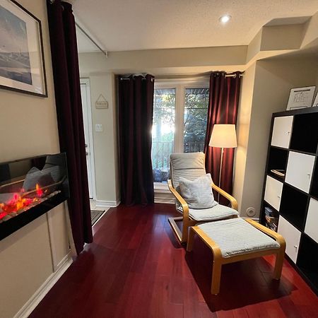 Stunning Rooms In Townhouse Across The Beach Toronto Zewnętrze zdjęcie